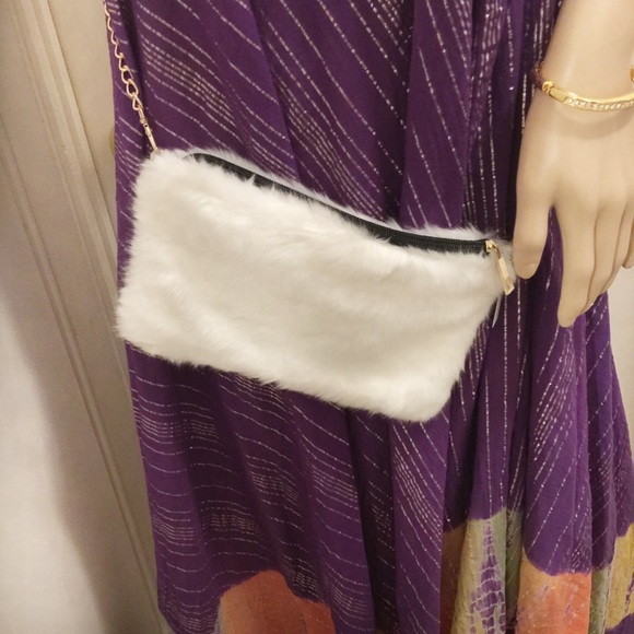 White Faux Fur Crossbody Bag - Picture 3 of 8
